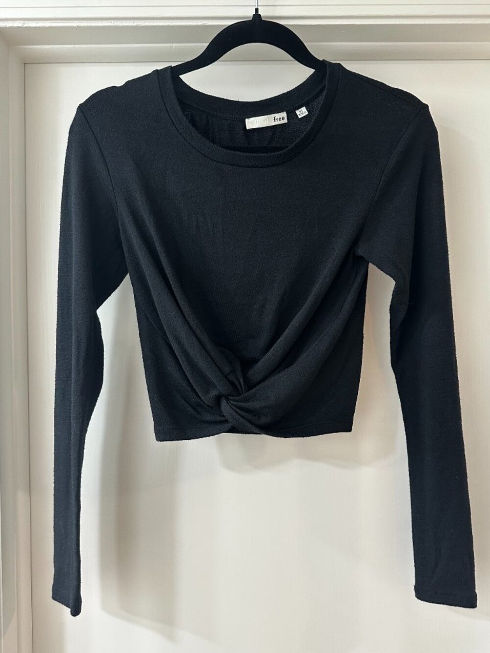 Wilfred Free Black Front Knot Long Sleeve Cropped Top, Size XS